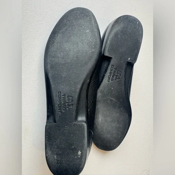 NWOT women’s size 9 Narrow black leather SAS with tripad comfort foot bed - Picture 2 of 3